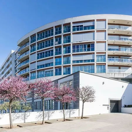 Appartement Amazing Flat - Pool And Parking *