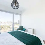 Apartment Amazing Flat - Pool And Parking *
