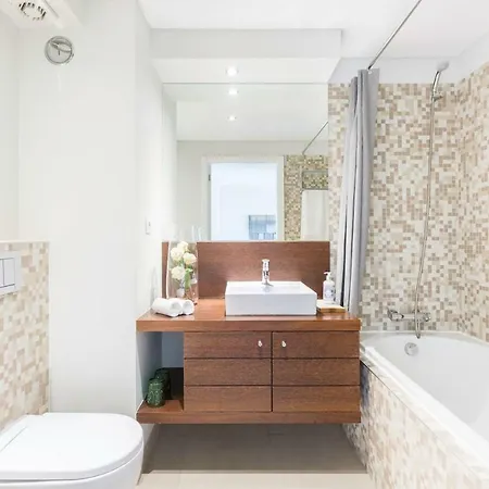 Amazing Flat - Pool And Parking * Lisbon